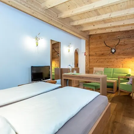 Brandstatthof Bed and breakfast