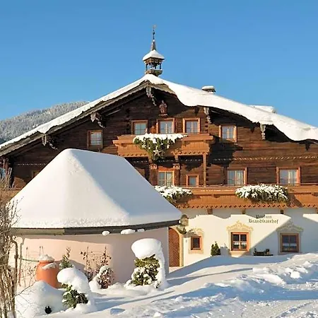Brandstatthof 3*