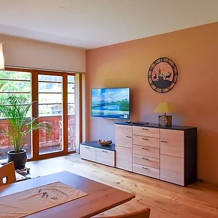 Brandstatthof 3*